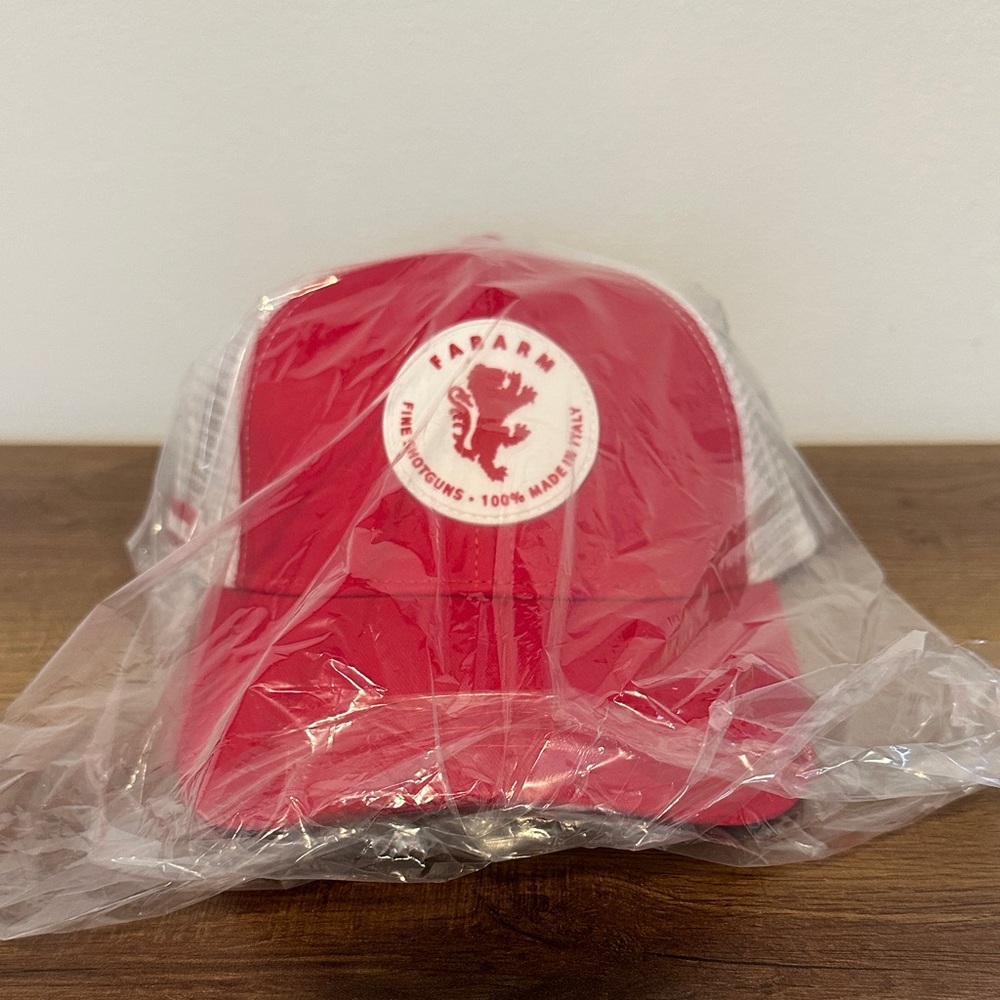 NIB Fabarm Red Trucker Hat